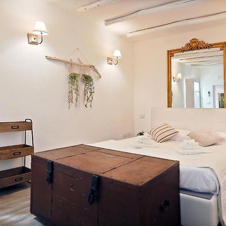 Hotel La Casa Del Melo à Bari Extérieur photo