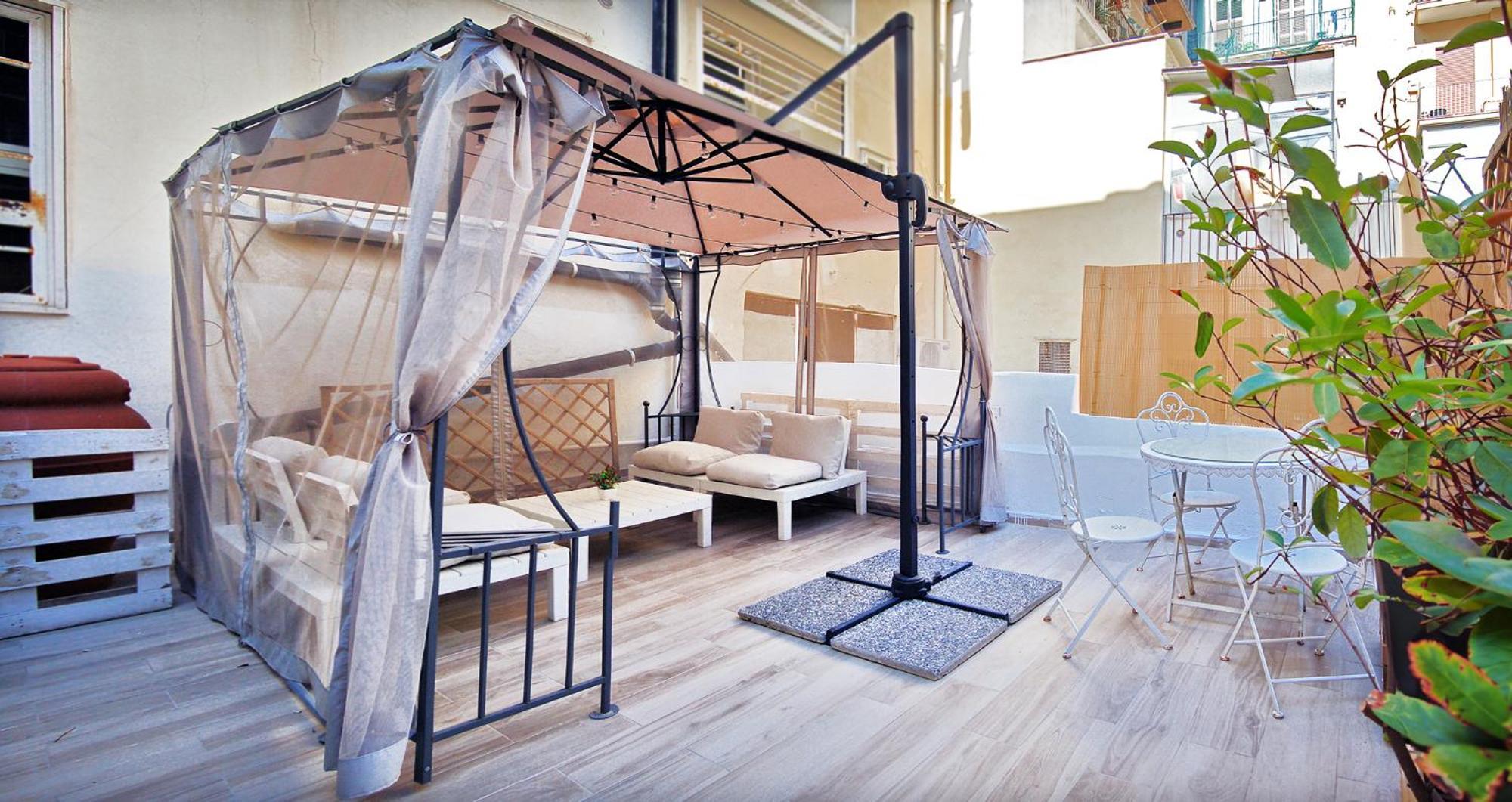 Hotel La Casa Del Melo à Bari Extérieur photo